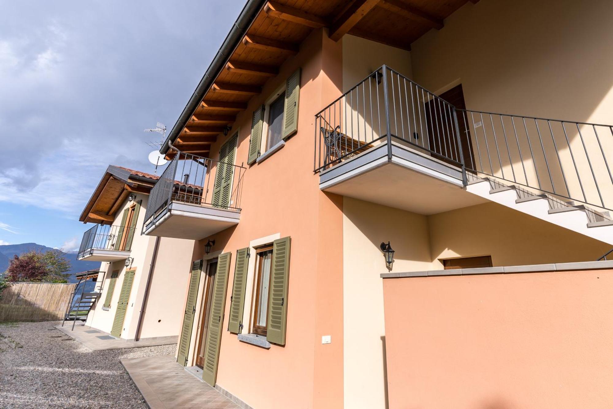 Casa Elsa - Lago D'Orta Orta San Giulio Εξωτερικό φωτογραφία